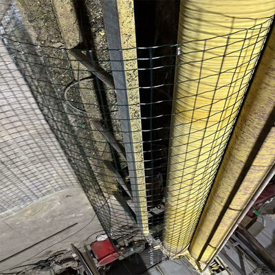 O Weave liso da cerca da exploração agrícola revestida vinil do PVC do Euro da Holanda soldou o estilo do Euro da rede de arame