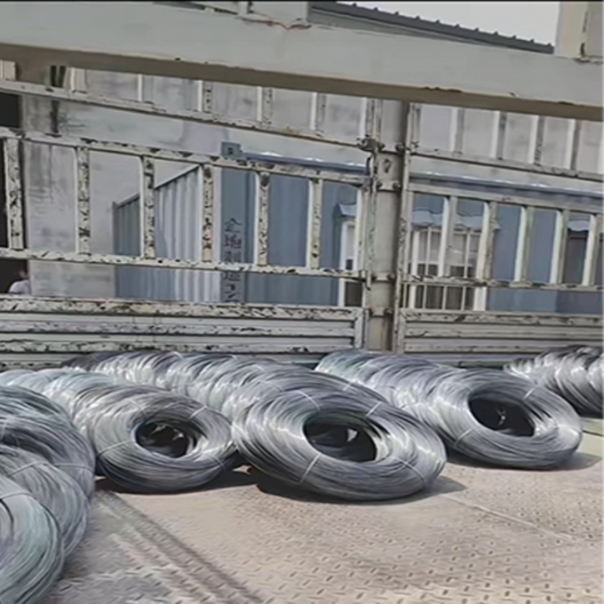 Barreira de seguran&ccedil;a de fronteira dobr&aacute;vel com baixa visibilidade Rede de obst&aacute;culos de tanque de enrolamento para cercas de defesa de malha de arame contra tanques 6